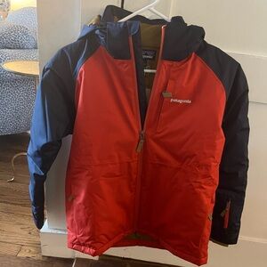 NWT boys orange/navy Patagonia ski coat, size large(12)